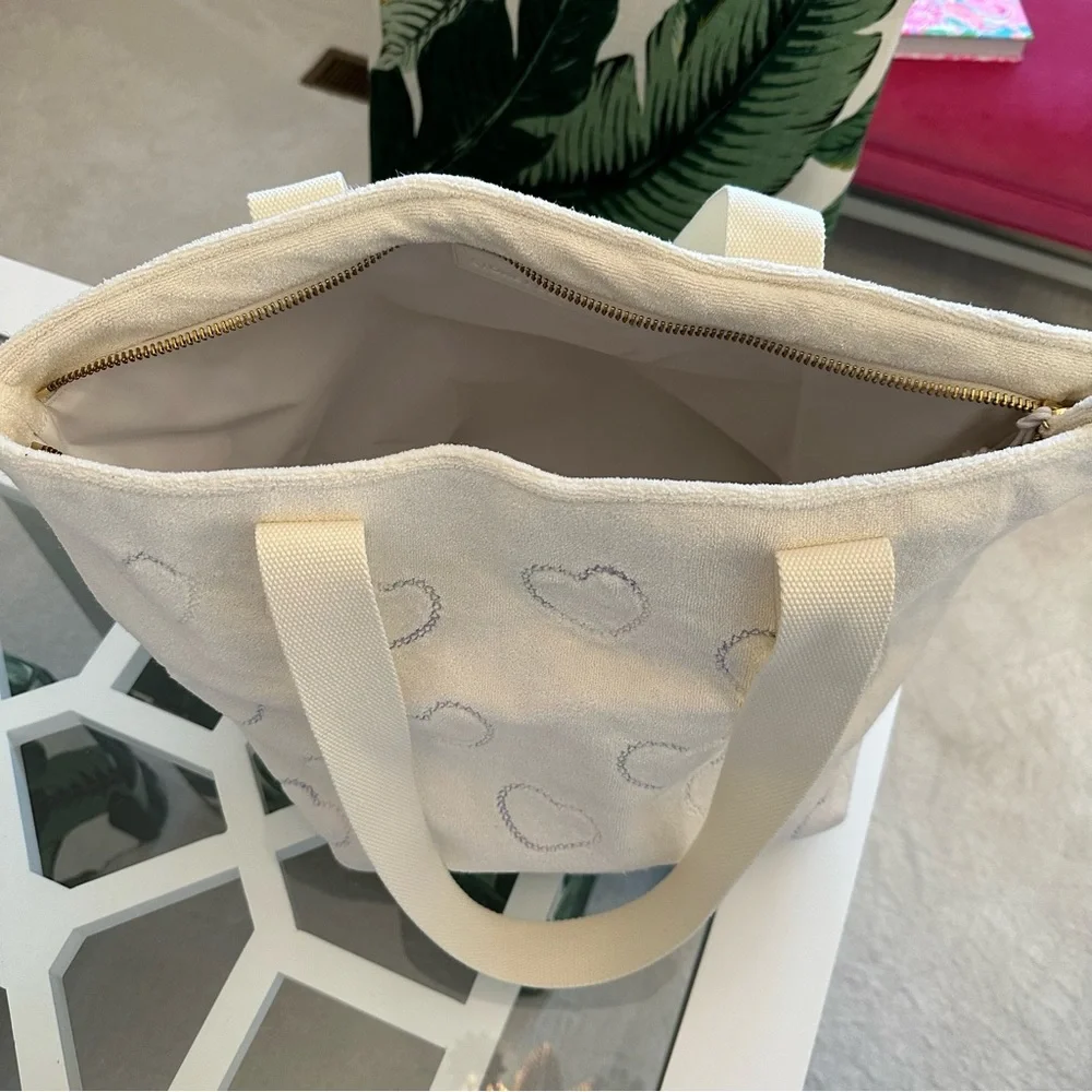 NWT Stoney Clover Lane Hearts Embroidered Terry Zip Top Tote Seashell